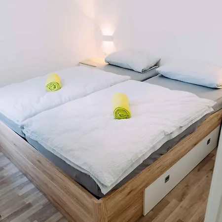 In - Insel Krk 42235 شقة